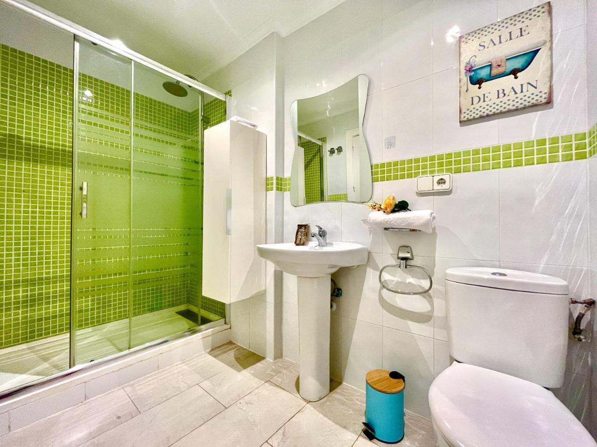 San Francisco Home By Gloove Alicante Bagian luar foto